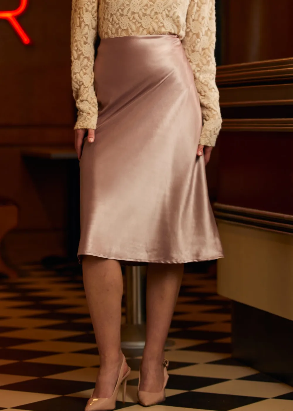 A Little Love Bias Midi Skirt Desert Rose Online