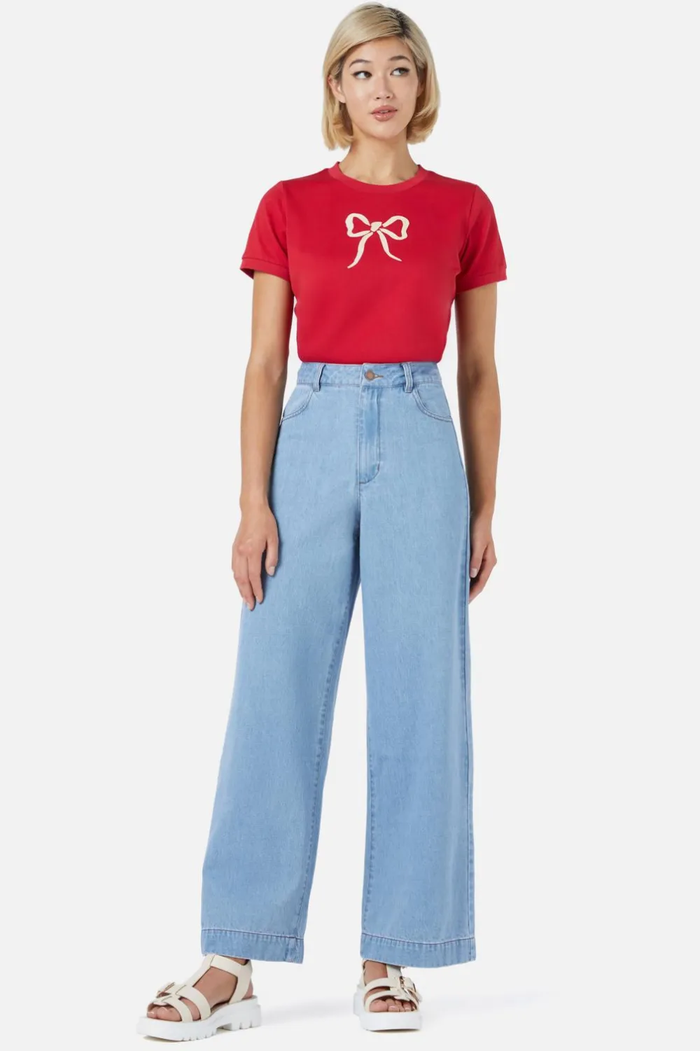 Beautiful Bows Embroidered Jean Hot