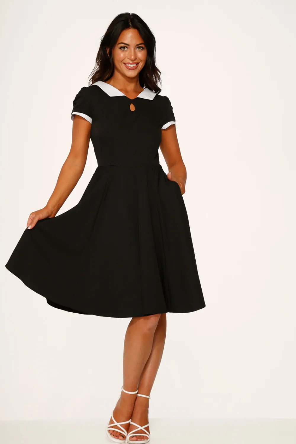 Black & White Keyhole Swing Dress Best