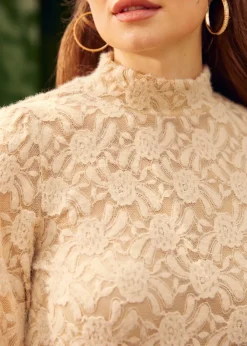 BTC Cut to the Chase Puff Shoulder Mock Neck Oatmeal Discount