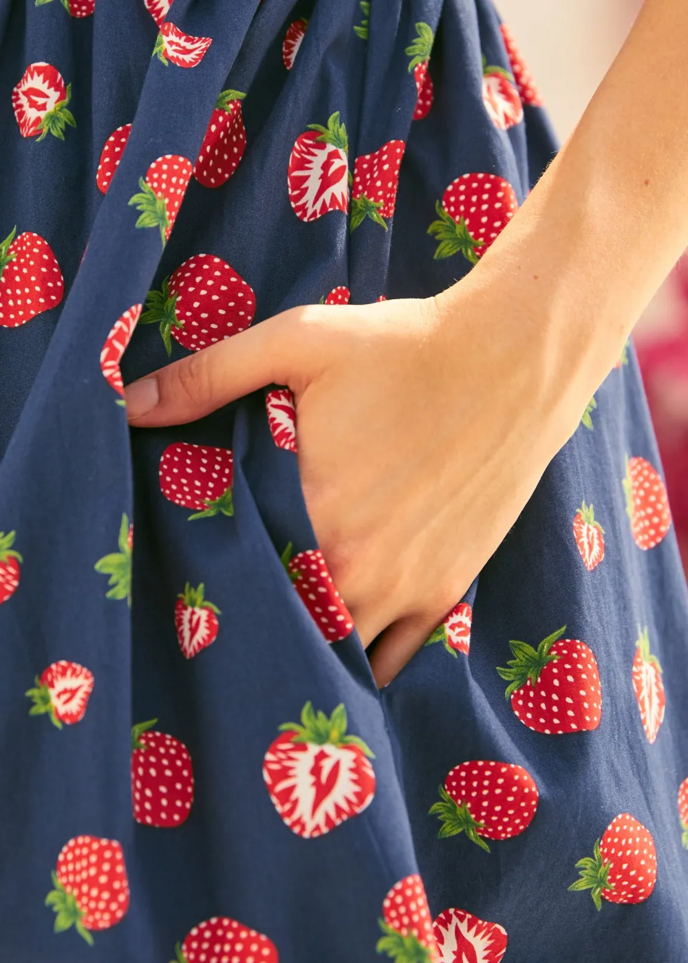 BTC Cutaway Shirt Fit & Flare Dress Strawberry Best