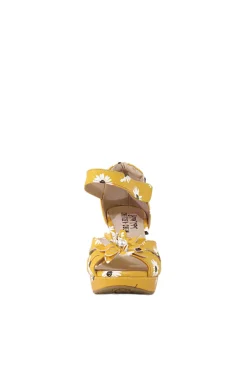 Daisy Retro Heels New