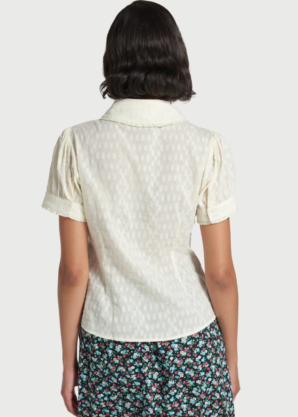 BTC Daydreamer's Delight Button-Up White Best