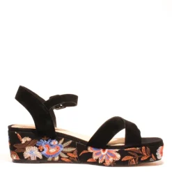 Fancy Embroidered Wedged Sandals Online