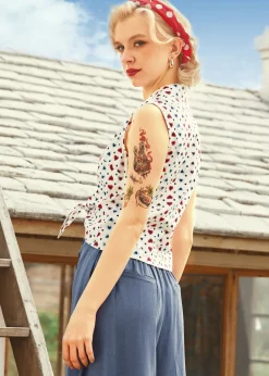 Feel the Morning Breeze Convertible Collar Shirt White heart Clearance