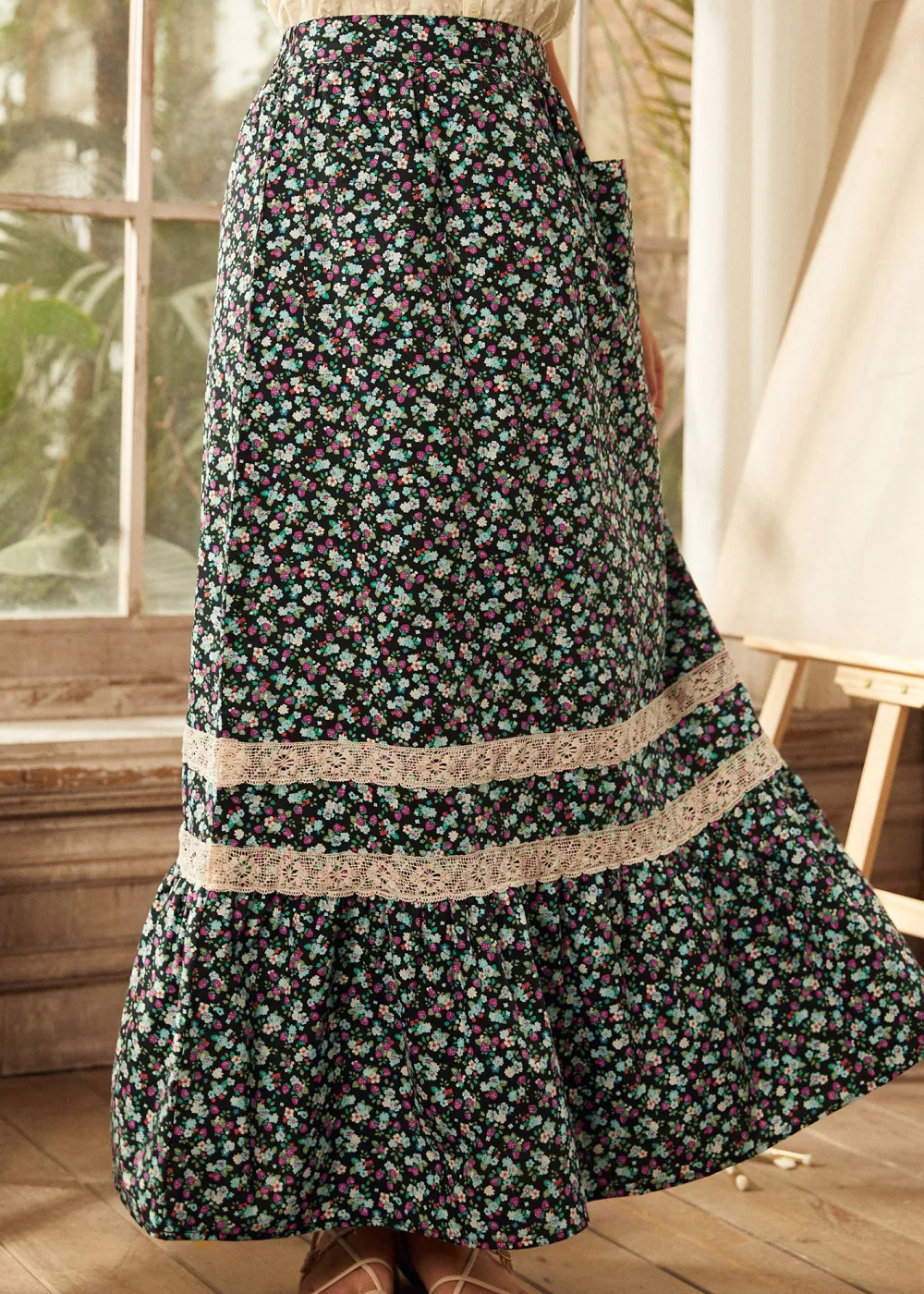 BTC Field of Dreams Maxi Skirt Strawberry