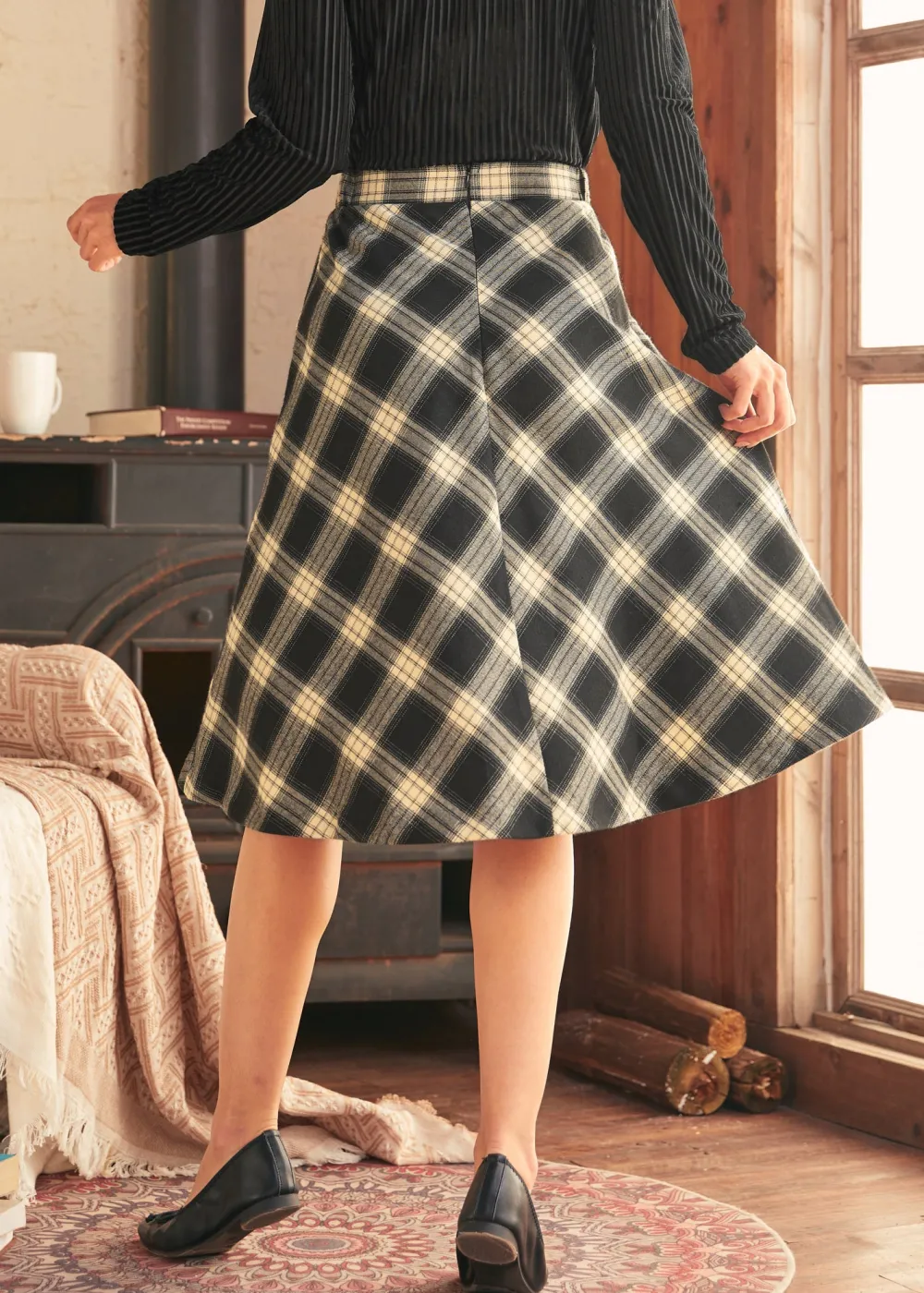 BTC Golden Hour Gal Midi Skirt Cream Pie Discount