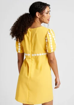 CREATIVE DESIGN CONSULTANTS LIMITED How Sweet It Is Shift Dress Yellow Floral New