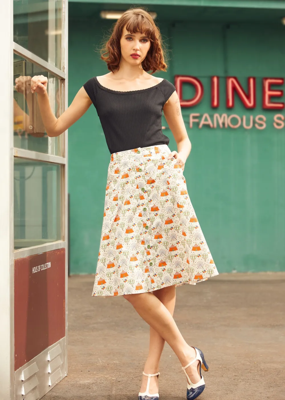 Lace by Day Marilyn Neck Tee Black Outlet