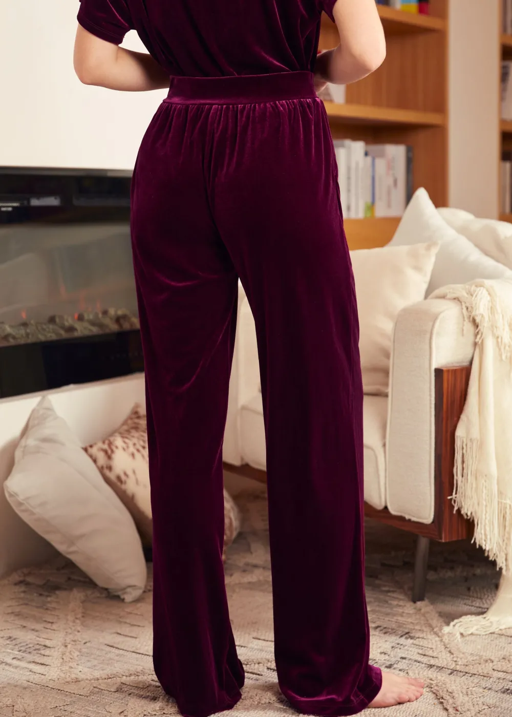Living It Up Wide Leg Pants Rich Raisin Sale