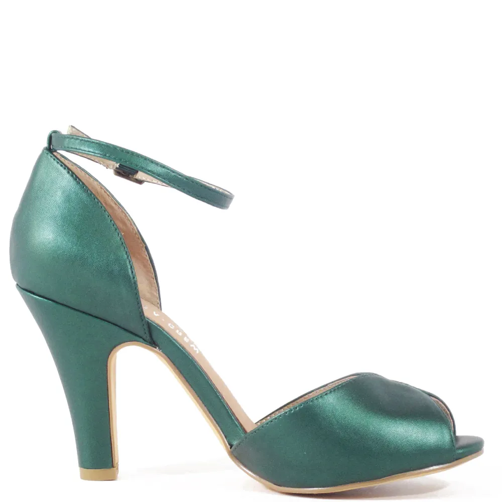 Lola Retro Heels Hot