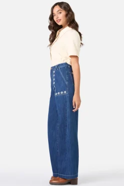 Meg Daisy Embroidered Jean Online