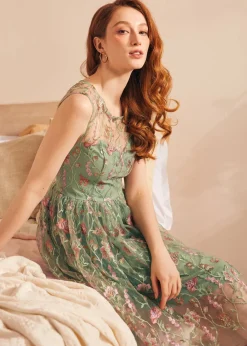 BTC Mystique Mirage Fit & Flare Dress Whispering Willow