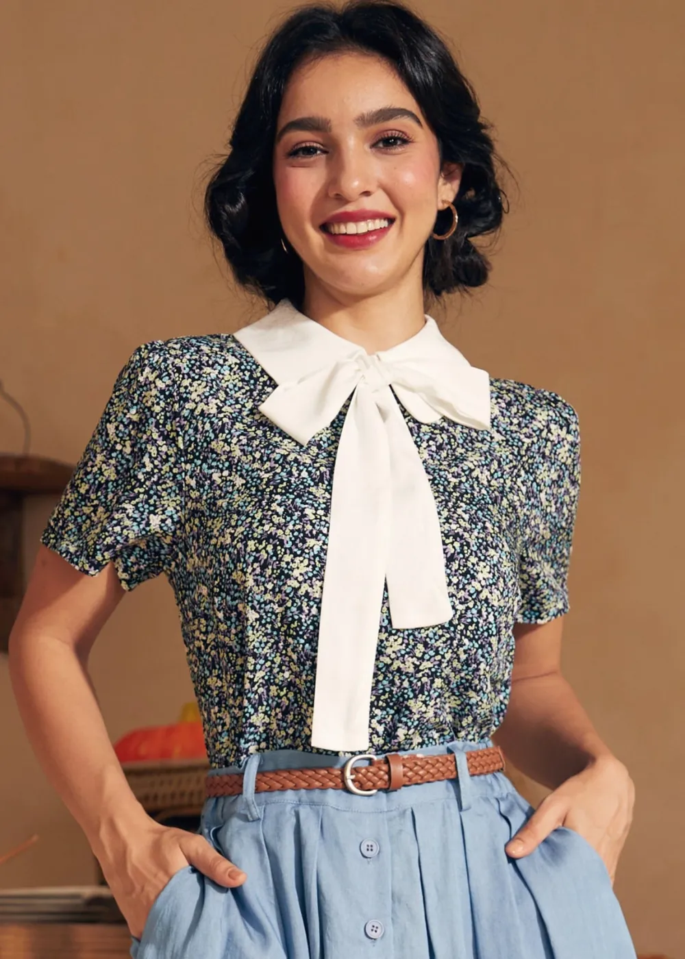 Positive First Impressions Tie-Neck Blouse Field Notes Outlet