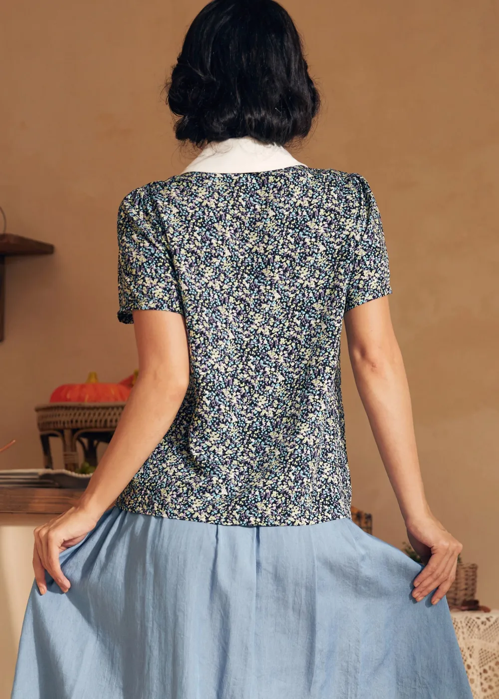 Positive First Impressions Tie-Neck Blouse Field Notes Outlet