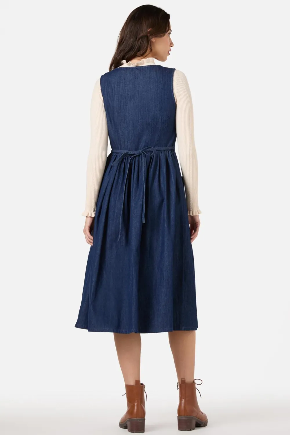 Rabbit Embroidered Denim Dress Best