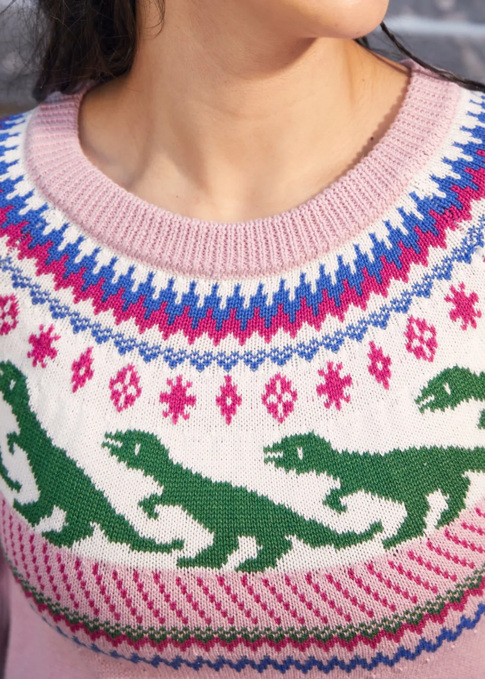 BTC Retro Charm Raglan Sweater Rosy Rendezvous Best