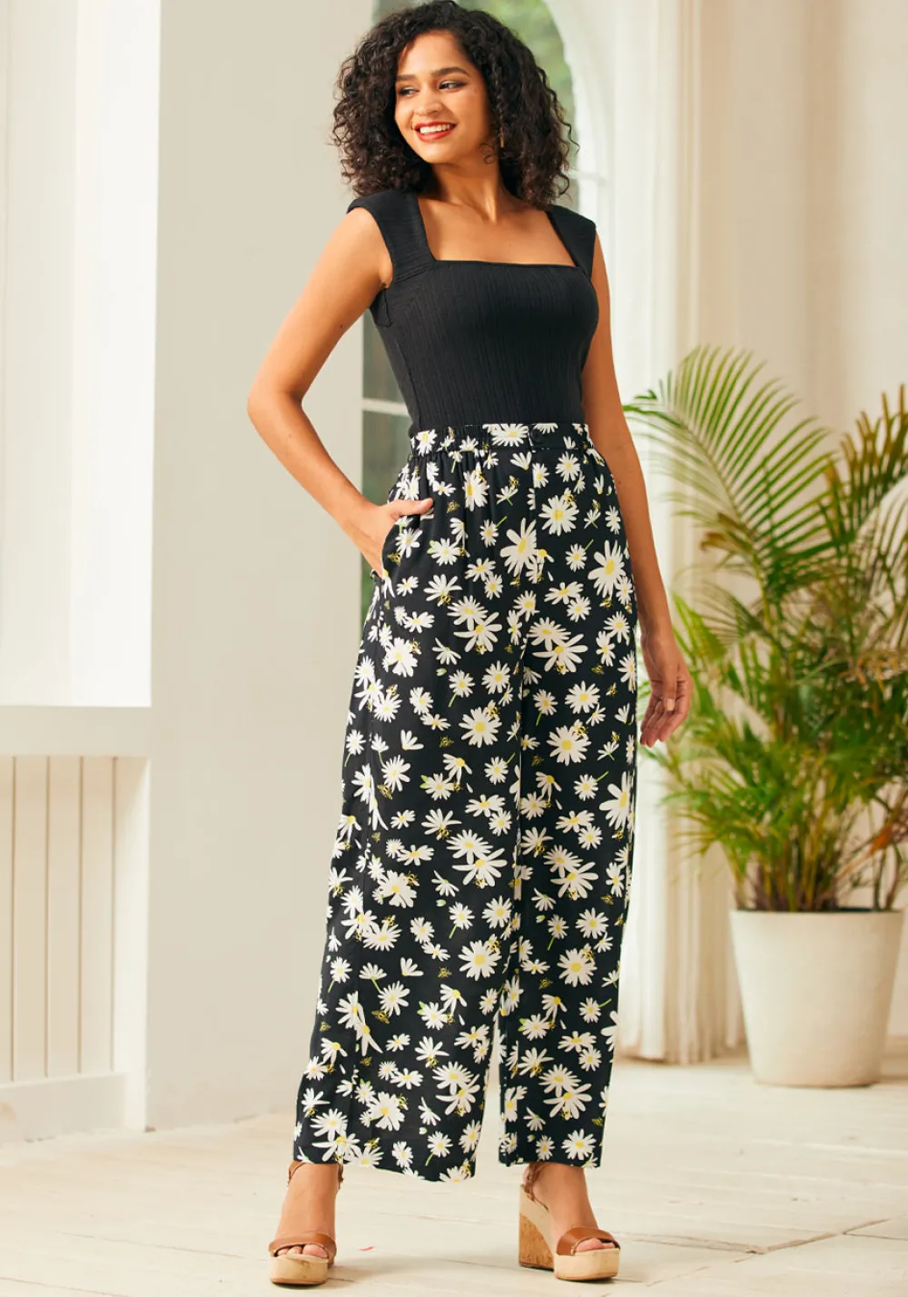 Unbelievable Bliss Top Black Discount