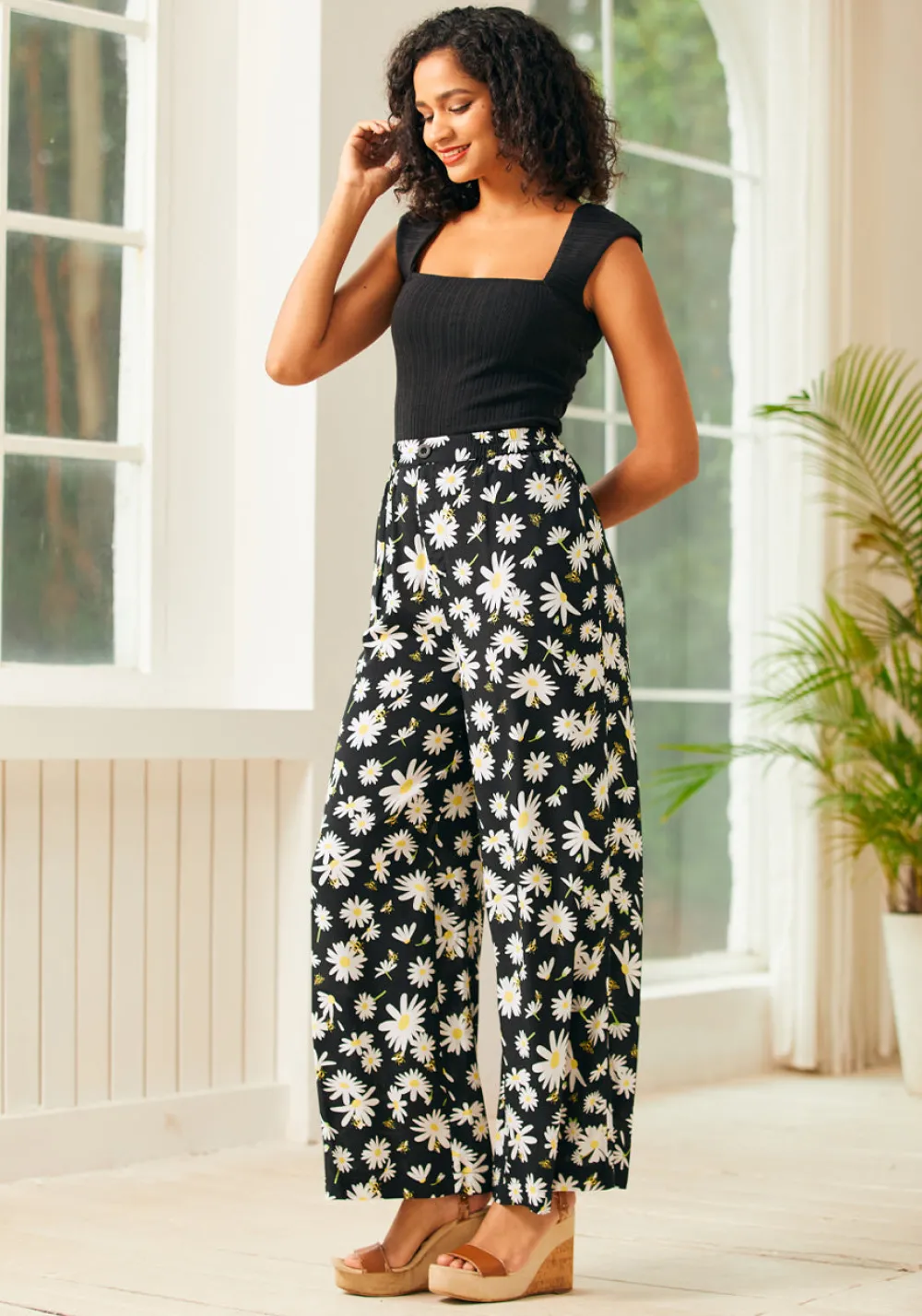 Unbelievable Bliss Top Black Discount