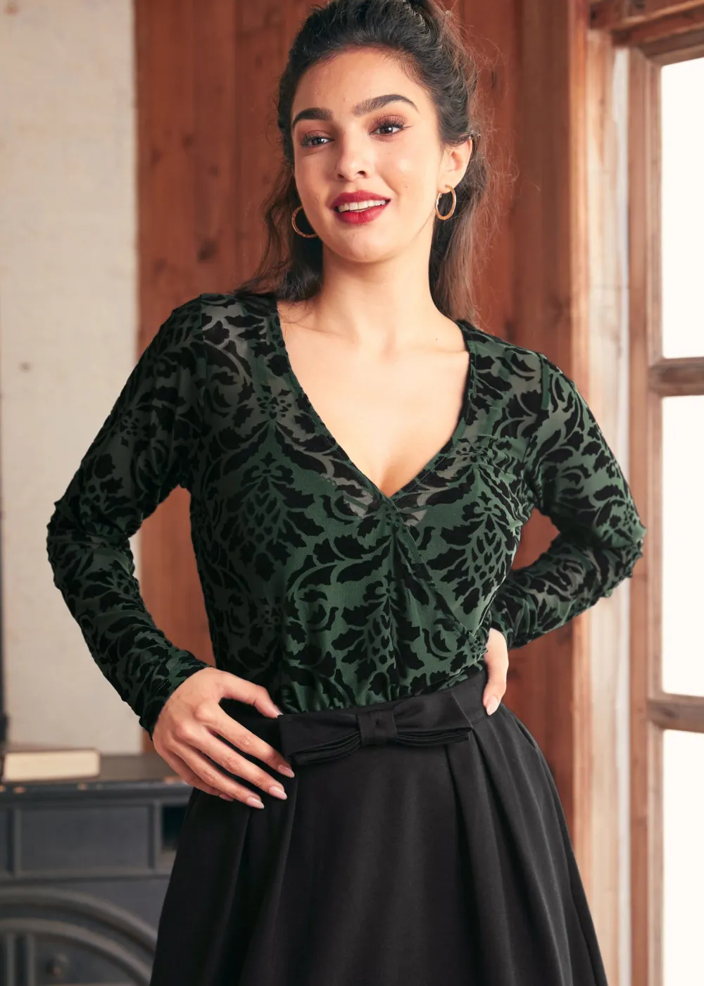 BTC Vintage Vagabond V-Neck Top All Over Emerald Hot